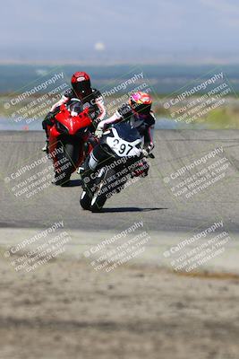 media/Jun-14-2025-Lets Ride (Sat) [[c36d48699a]]/B Group/1120am (Grapevine)/